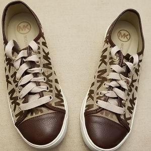 Size 7.5 Michael Kors Shoes